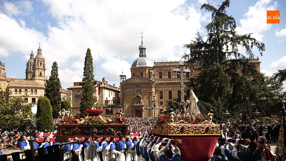 Encuentro entre Jesús Resucitado y la Virgen de la Alegría (Fotos: Alejandro López)