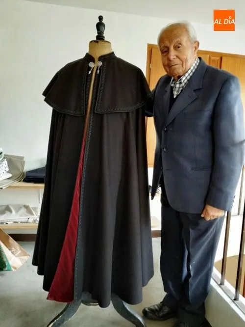 Foto 3 - Alicio Vicente Mart&iacute;n, de profesi&oacute;n sastre  