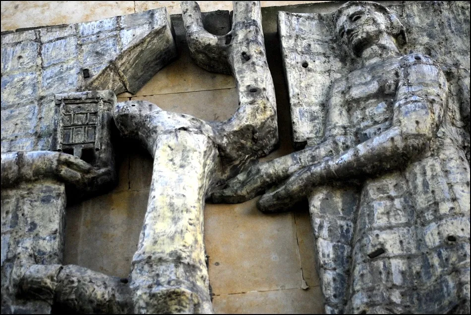 Algunos de los trabajos de Núñez Solé “serios y repestuosos con el tema tratado”  |  FOTOS: José Amador Martín