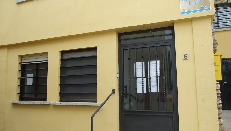 Los consultorios permanecen cerrados desde el 16 de marzo y en los centros tampoco se realizan consultas salvo casos muy concretos