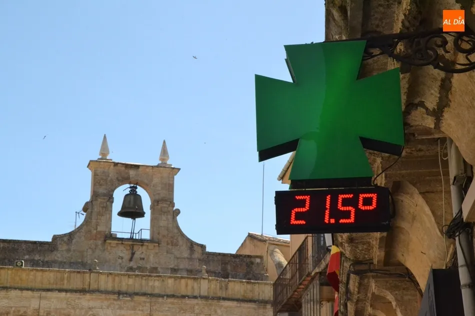 Foto 4 - El calor acompa&ntilde;a los primeros paseos y actividades deportivas tras 7 semanas de confinamiento  