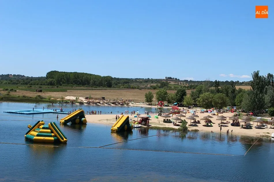 Foto 8 - Portugal prepara un manual de uso para playas costeras y fluviales  