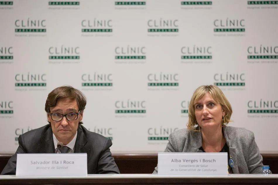 El ministro de Sanidad, Salvador Illa, y la consellera de Sanidad, Alba Vergés, durante un acto en febrero - David Zorrakino - Europa Press - Archivo