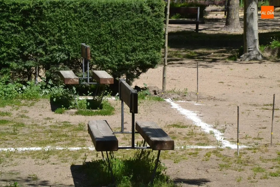 Foto 3 - En marcha los trabajos para habilitar una segunda pista de petanca en La Glorieta  