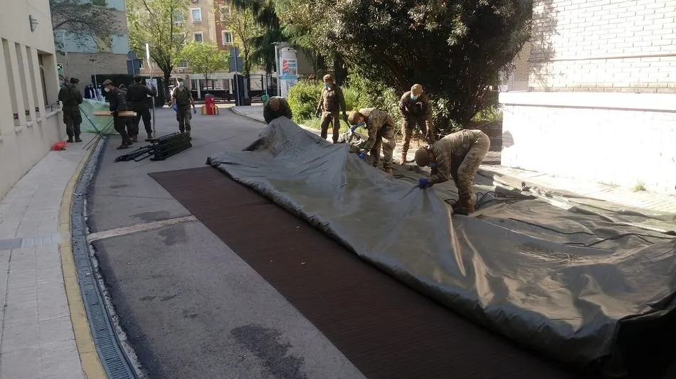 Trabajos de desmontaje de las instalaciones adicionales en el Gregorio Marañón de Madrid - REI 11