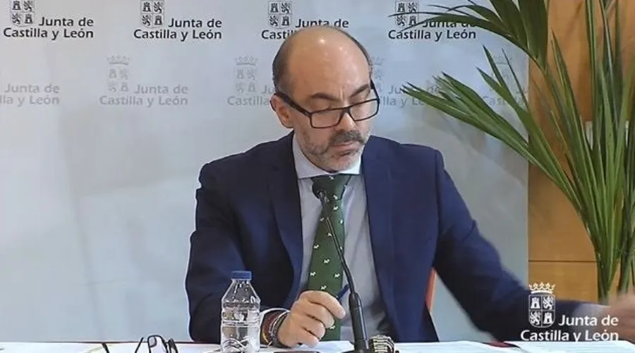Rueda de prensa del consejero de Cultura, Deporte y Turismo, Javier Ortega