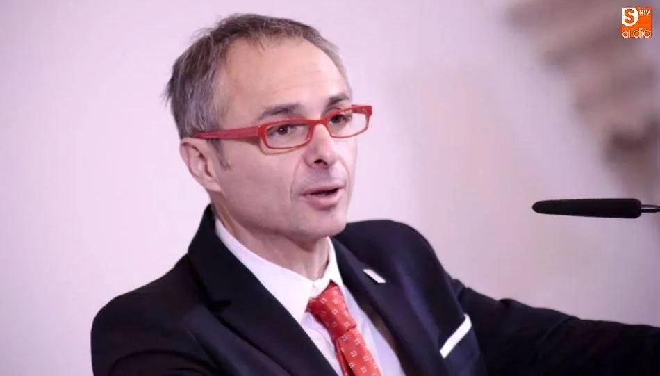 El rector de la Universidad de Salamanca (USAL), Ricardo Rivero,