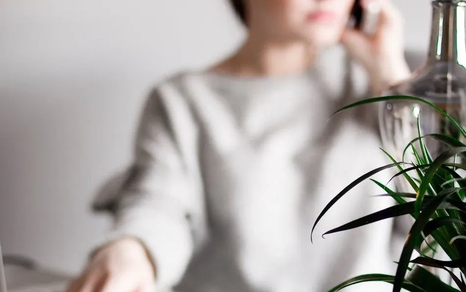 Imagen de recurso de una mujer trabajando. Empresaria, directiva. - PEXELS - Archivo