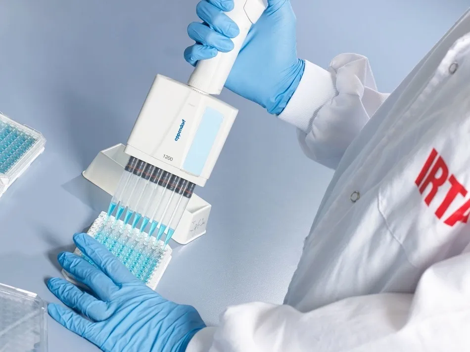 Laboratorio del entre de Recerca en Sanitat Animal (Cresa) del Institut de Recerca i Tecnologia Agroalimentàries | EP