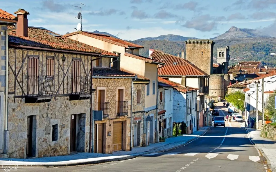 Entrada principal de Miranda del Castañar. Foto de archivo de Manuel Lamas