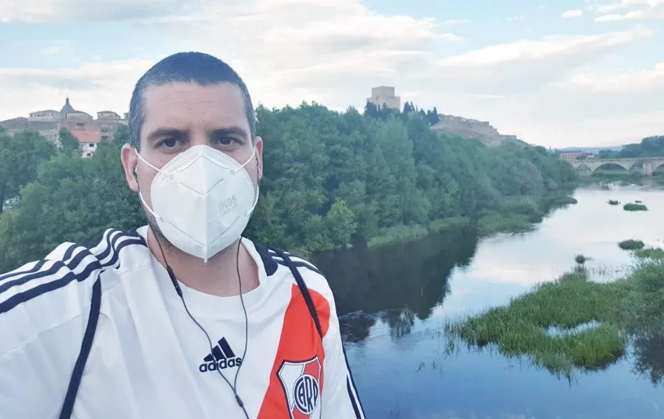 La sonrisa cuesta menos que la electricidad y da más luz  