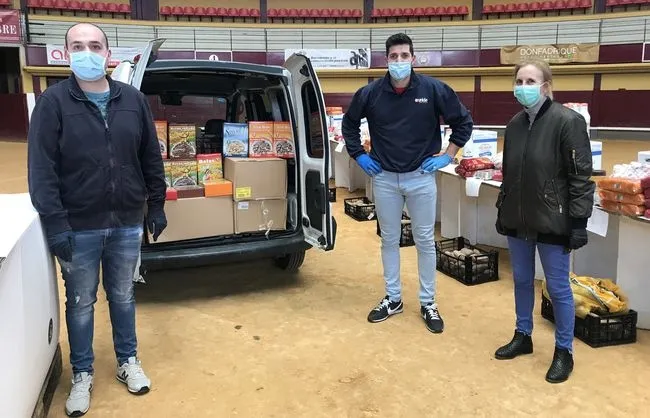 Unide Market de Supermercados Cosme dona 200 cajas de cereales