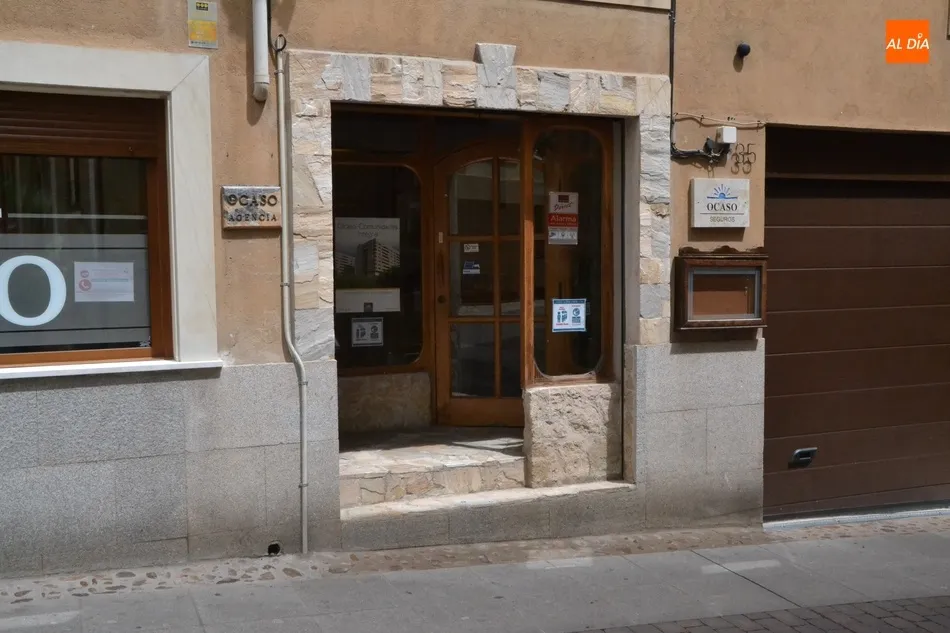 Foto 11 - Varios establecimientos comerciales m&aacute;s reabren sus puertas mientras se prolonga la Fase 0  