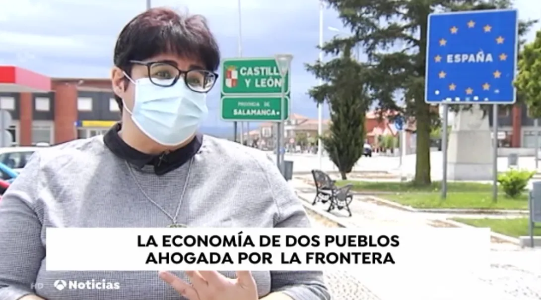 Foto 3 - Antena 3 se acerca a la frontera de Fuentes de O&ntilde;oro cometiendo 3 notables errores en plat&oacute;  