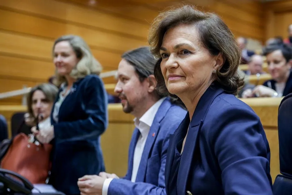 La vicepresidenta primera del Gobierno, Carmen Calvo, en el Senado - Ricardo Rubio - Europa Press - Archivo