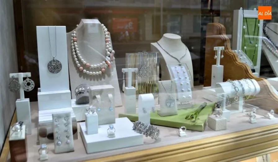 El sector está deseoso de avanzar en las fases de desescalada para reabrir permanentemente y recuperar estos meses en ventas. Foto de archivo