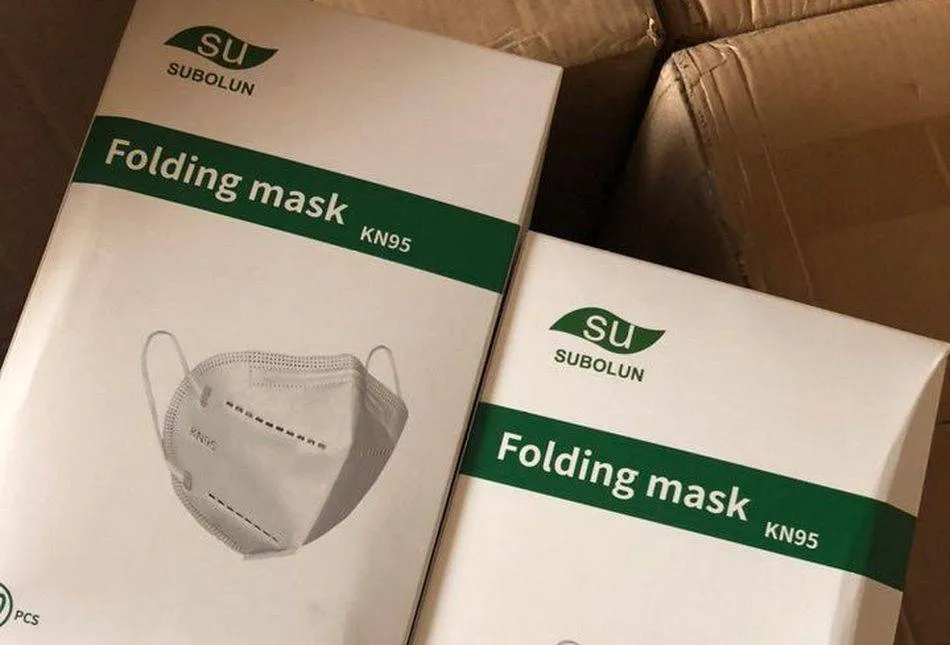 Modelo de mascarilla que se retiró en Castilla y León tras comprobarse su ineficacia