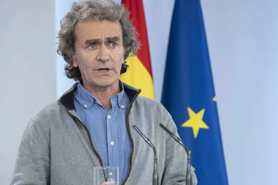 El director del Centro de Coordinación de Alertas y Emergencias Sanitarias, Fernando Simón, durante la rueda de prensa de Sanidad. Foto: EP