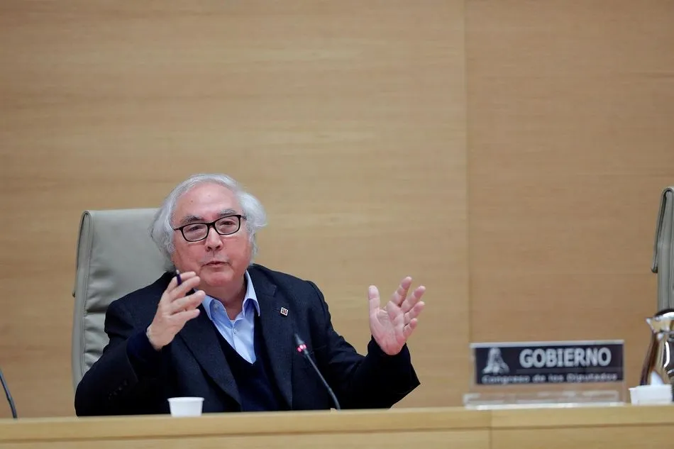 El ministro de Universidades, Manuel Castells - Pool