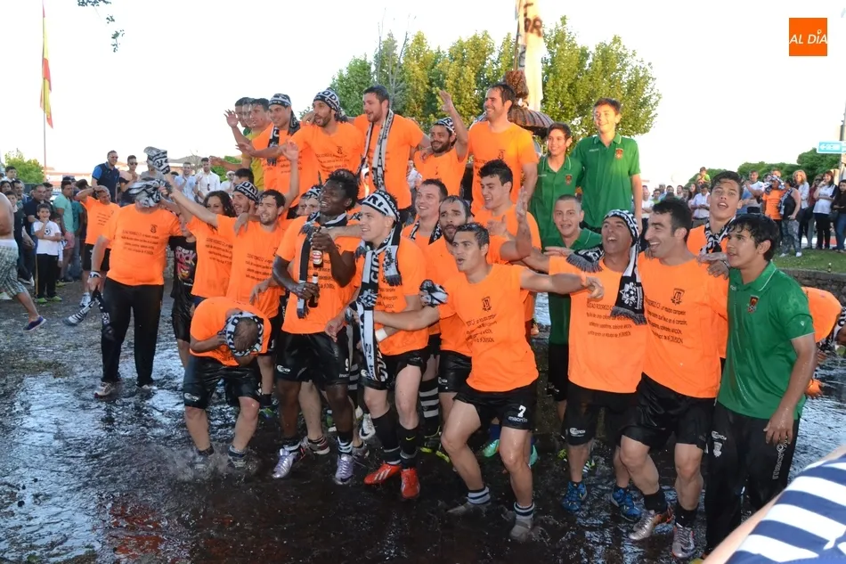 Se cumplen 5 años del inolvidable último ascenso del Ciudad Rodrigo CF a 3ª División  