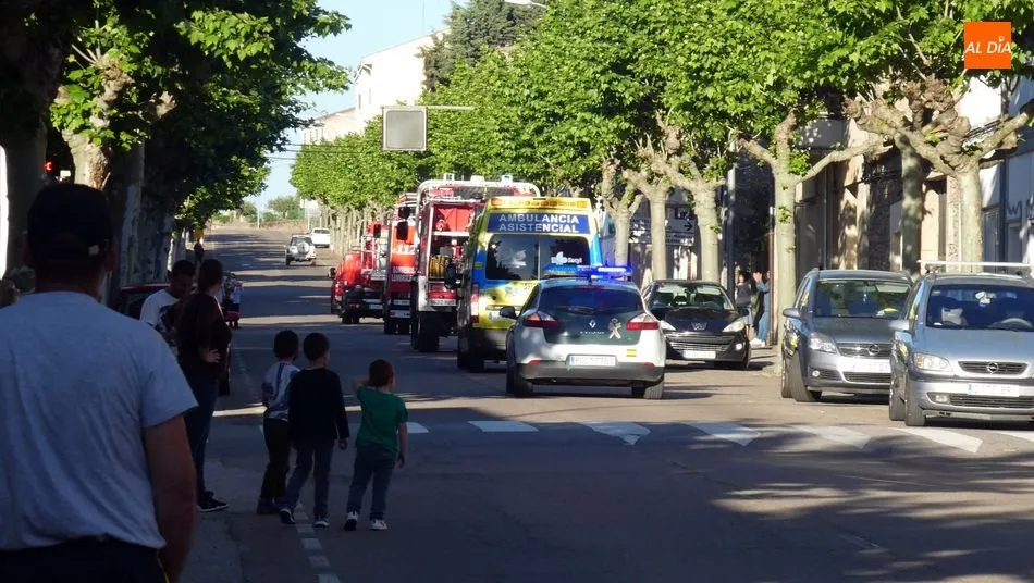 Foto 2 - M&aacute;s aplausos que nunca en el &uacute;ltimo acto de agradecimiento de Bomberos, Guardia Civil y...
