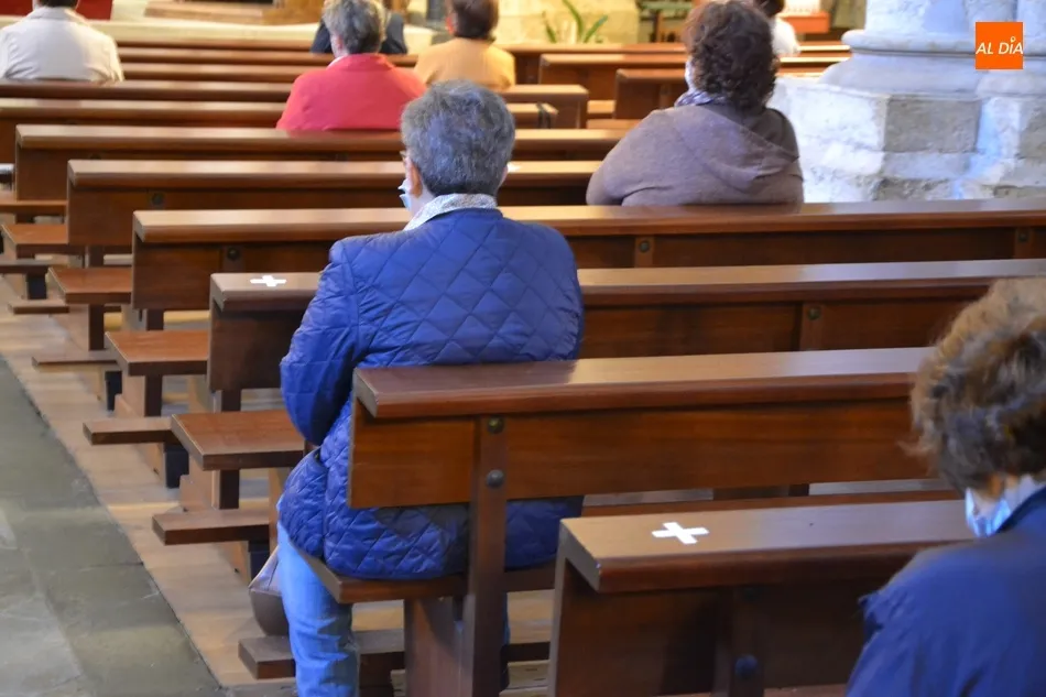 Foto 9 - La Catedral reabre sus puertas para su 1&ordf; misa de la &lsquo;nueva normalidad&rsquo;  