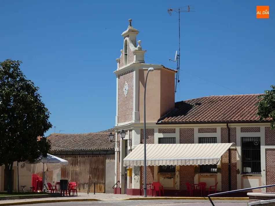 Foto 6 - Algunos bares vuelven a servir en sus terrazas en el noreste de la provincia