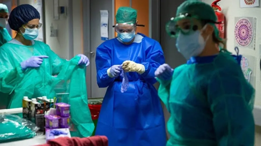 El sector médico ha mostrado su preocupación por nuevas patologías relacionadas con los efectos del confinamiento. Foto archivo EP