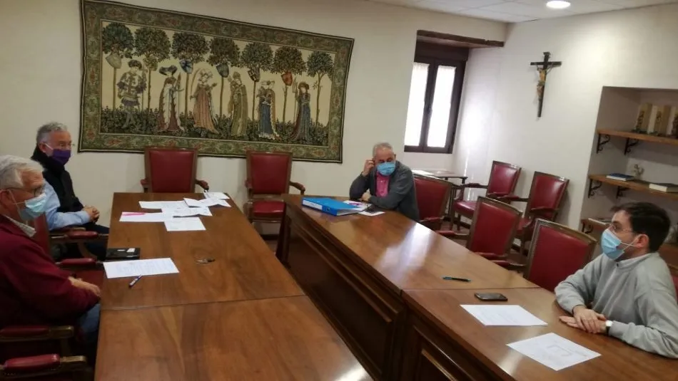 La Comisión de Obras de la Diócesis mantiene una reunión  