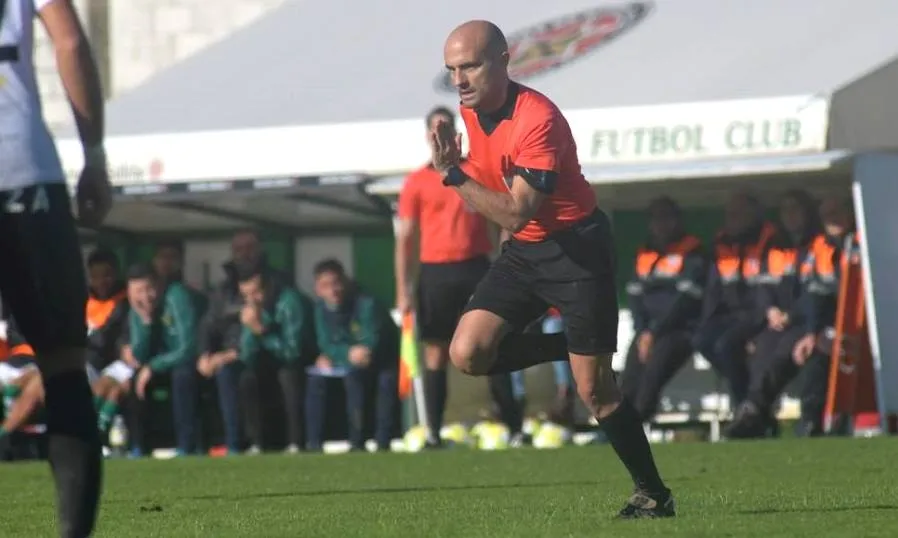 Alfonso Vicente, árbitro salmantino con una experiencia de 11 campañas en Segunda B