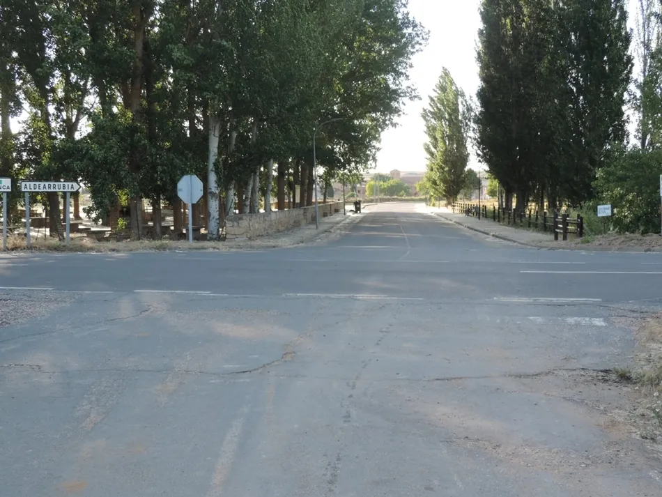 Foto 7 - Aldearrubia y Villoruela ver&aacute;n mejorada la carretera que une ambas localidades