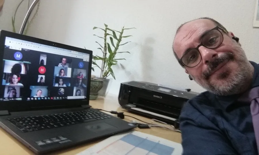 Debido a la crisis sanitaria del COVID-19, el programa de orientación laboral ha comenzado en formato digital, con sesiones virtuales