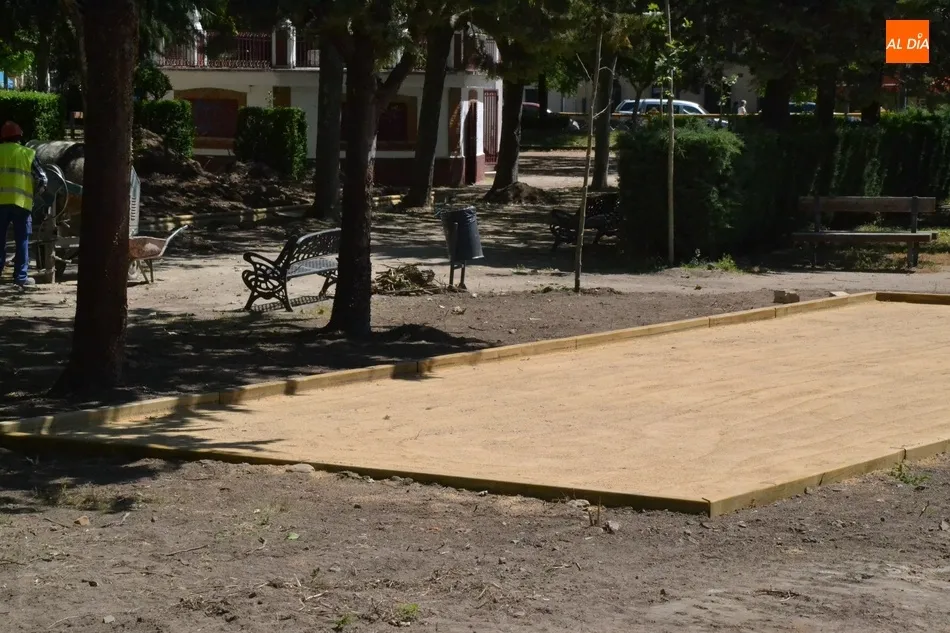 Foto 10 - El Parque de La Glorieta incorporar&aacute; un peque&ntilde;o campo de c&eacute;sped artificial  