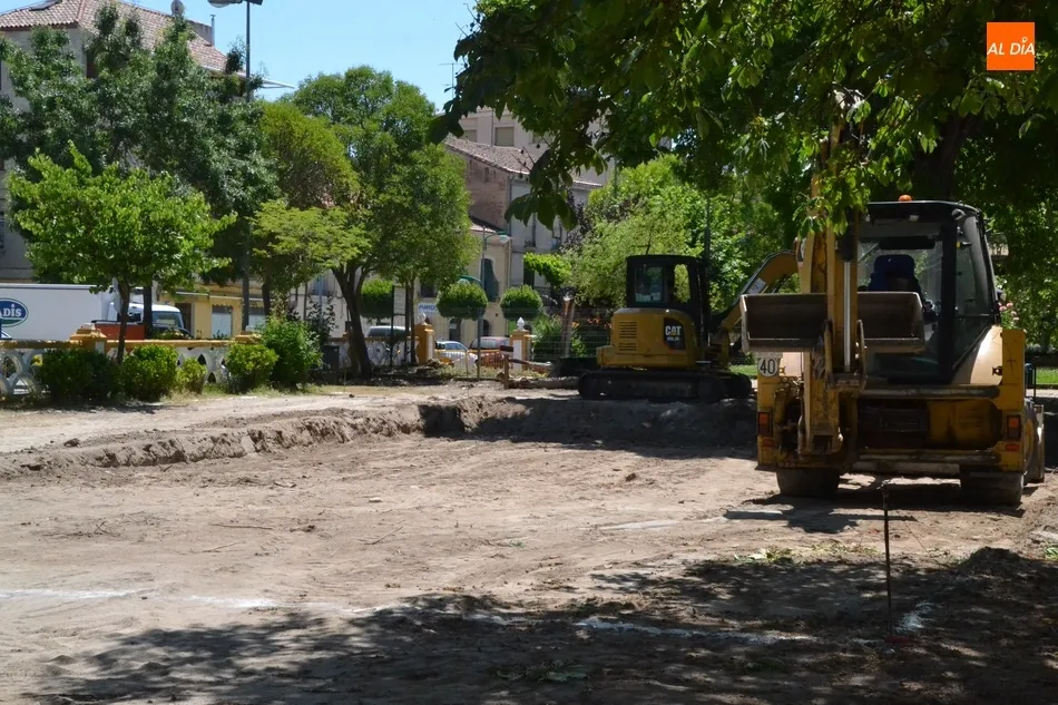 Foto 9 - El Parque de La Glorieta incorporar&aacute; un peque&ntilde;o campo de c&eacute;sped artificial  