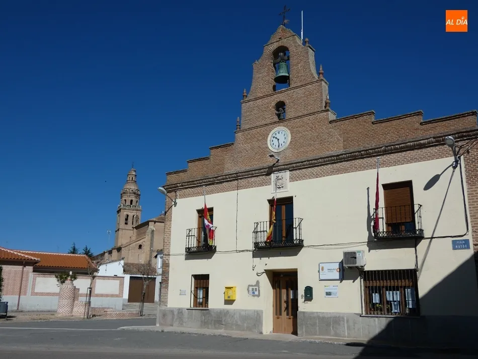 Foto 4 - Los pueblos tambi&eacute;n participan del luto oficial por los fallecidos como consecuencia de la...