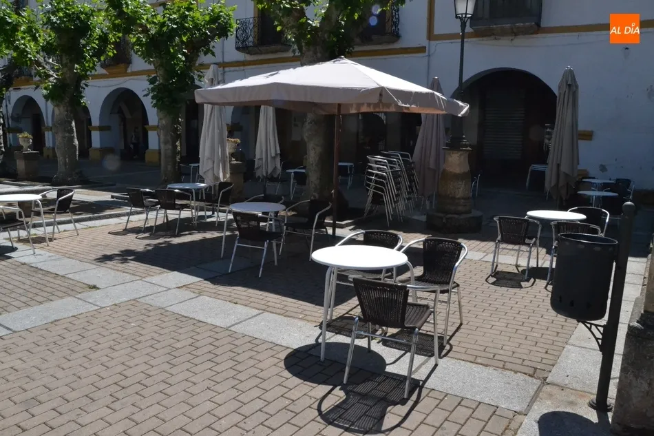 Foto 4 - Autorizada la instalaci&oacute;n de terrazas por parte de los bares de la Plazuela del Buen Alcalde  