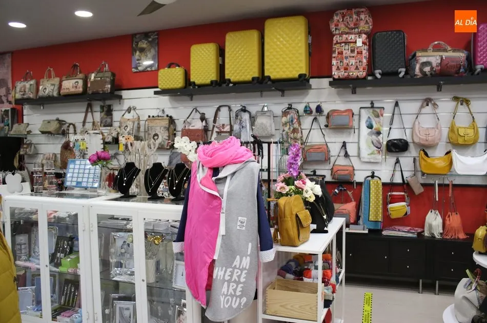 Foto 10 - D&rsquo;Encanto, cinco a&ntilde;os de moda, complementos y decoraci&oacute;n