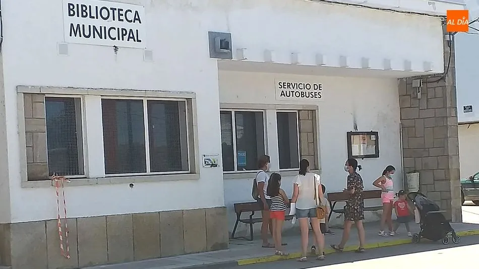 Foto 2 - El Ayuntamiento de Lumbrales premia a los ni&ntilde;os por su valent&iacute;a durante el largo confinamiento