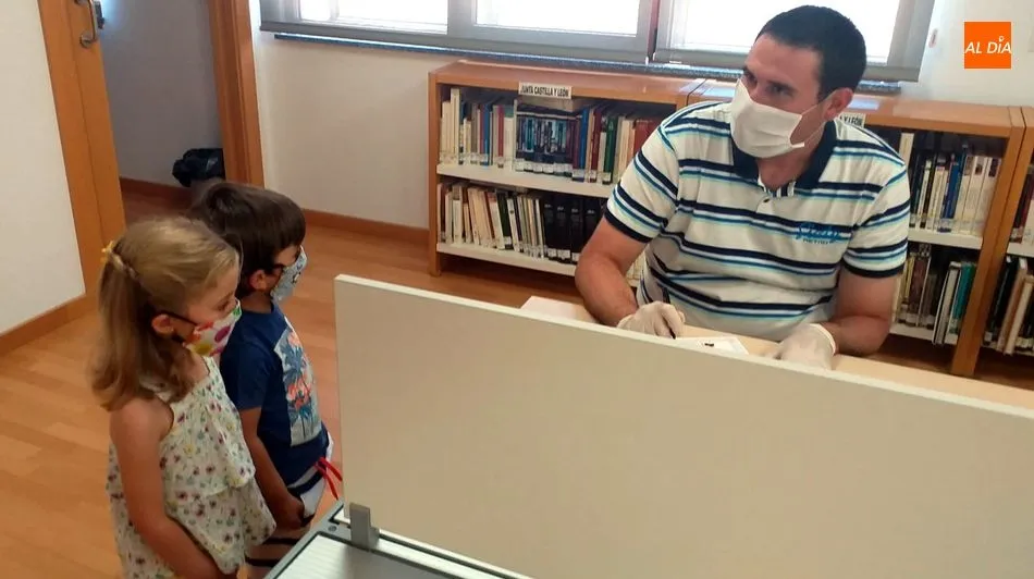 Foto 8 - El Ayuntamiento de Lumbrales premia a los ni&ntilde;os por su valent&iacute;a durante el largo confinamiento