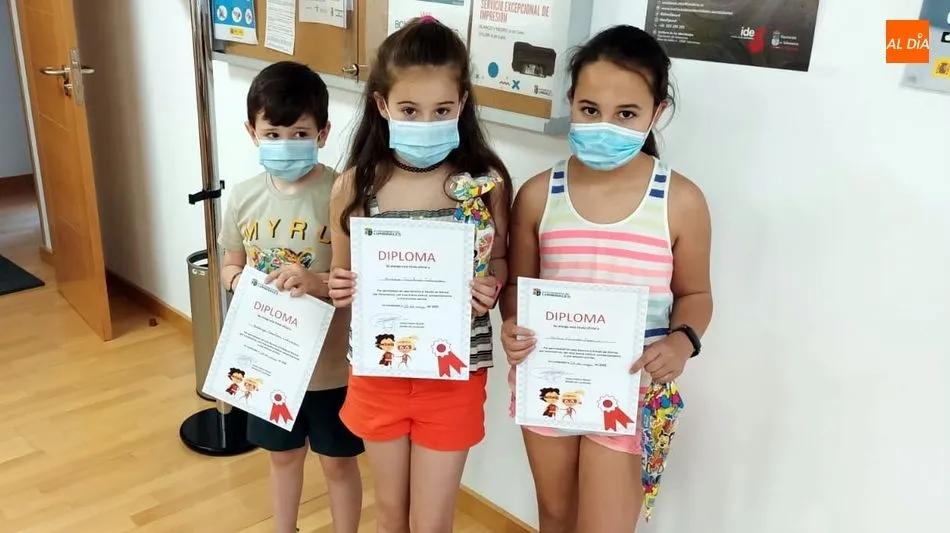 Foto 10 - El Ayuntamiento de Lumbrales premia a los ni&ntilde;os por su valent&iacute;a durante el largo confinamiento