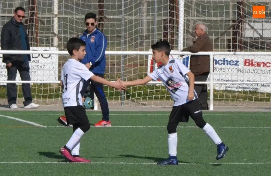 El Ciudad Rodrigo CF busca jugadores para la temporada 2020/2021  