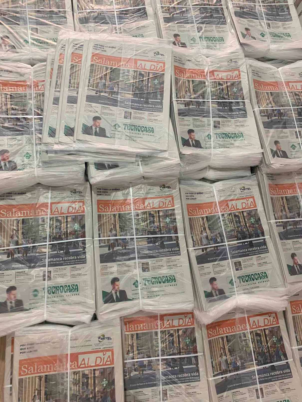 Foto 2 - Este viernes sale a la calle el n&uacute;mero de junio del peri&oacute;dico en papel SALAMANCA AL D&Iacute;A