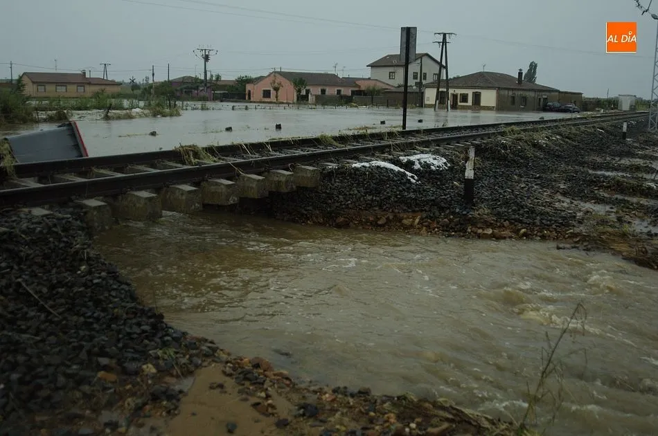 Foto 7 - Una tormenta de larga duraci&oacute;n provoca m&uacute;ltiples problemas en varias localidades durante la tarde ...