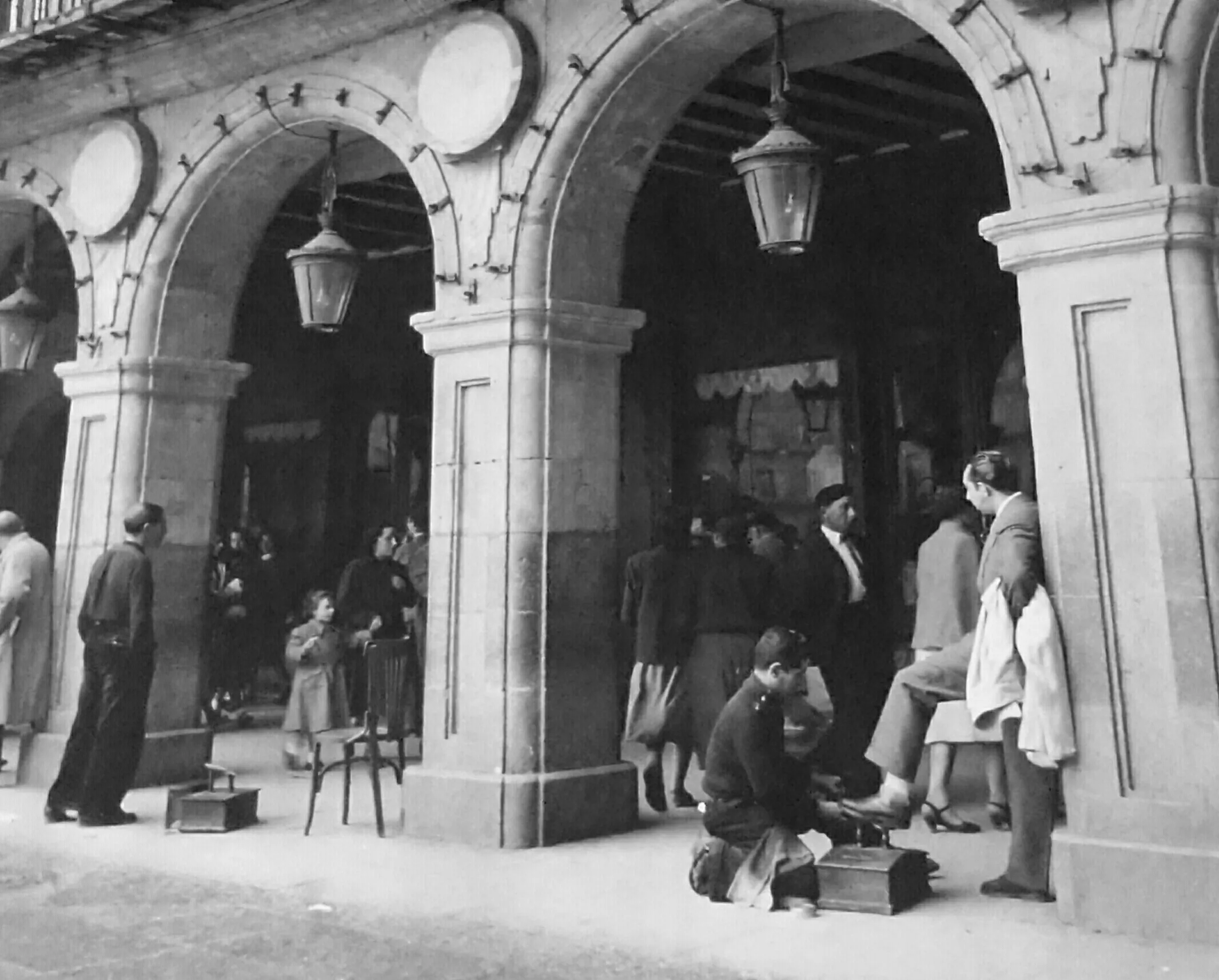 Foto 3 - Los limpiabotas de la Plaza Mayor  