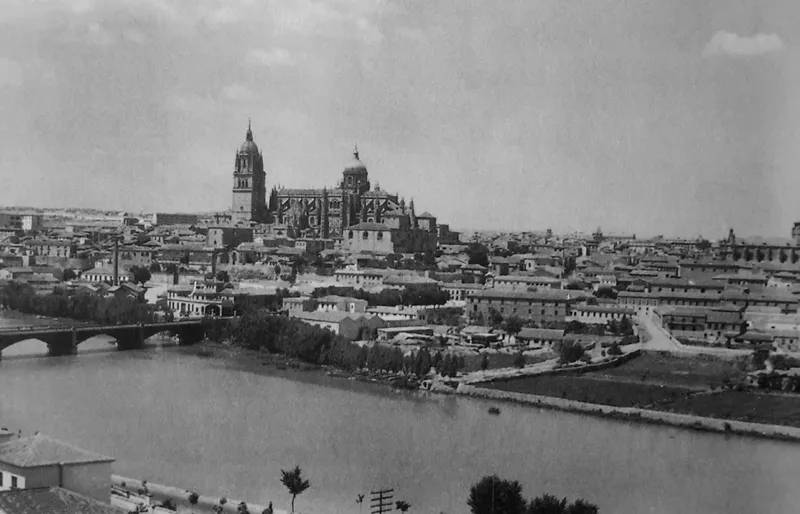 Foto 3 - El proyecto de Enrique Estevan que evit&oacute; el destrozo del Puente Romano