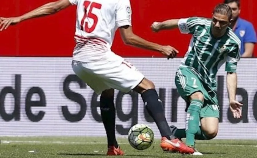 El Sevilla-Betis retomará las competiciones en España. Foto EP