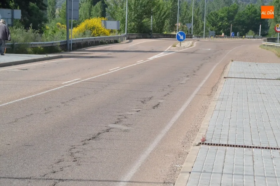 Foto 2 - A licitaci&oacute;n el reasfaltado de dos tramos de la traves&iacute;a de la Nacional 620  