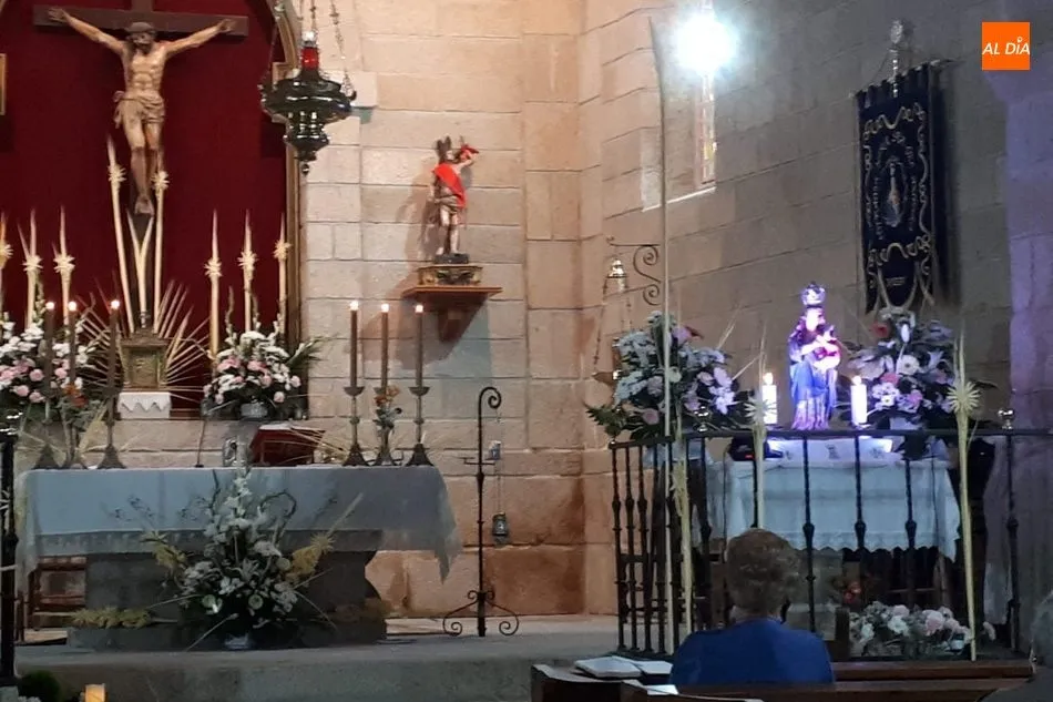 Foto 2 - Mieza celebra la fiesta de la Virgen del Amparo con una eucarist&iacute;a  