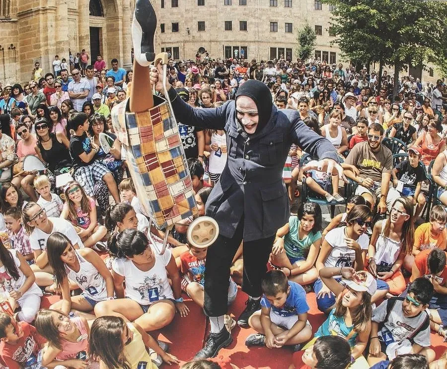 Foto 2 - Las fotograf&iacute;as de Jos&eacute; Vicente recorren la historia de la Feria de Teatro de Castilla y Le&oacute;n