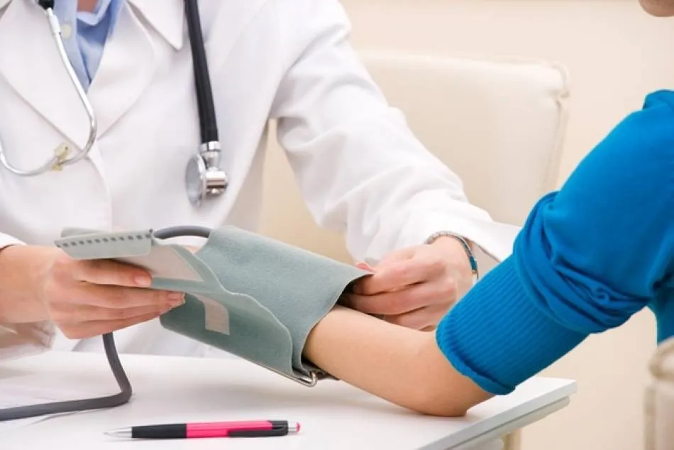 Los 302 médicos de familia que han aprobado la oposición en CyL ya pueden elegir destino